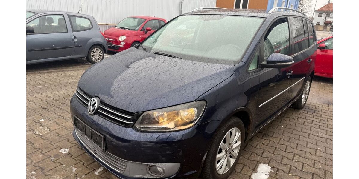 VW Touran 167.139 km 4.690 &euro; München 81243