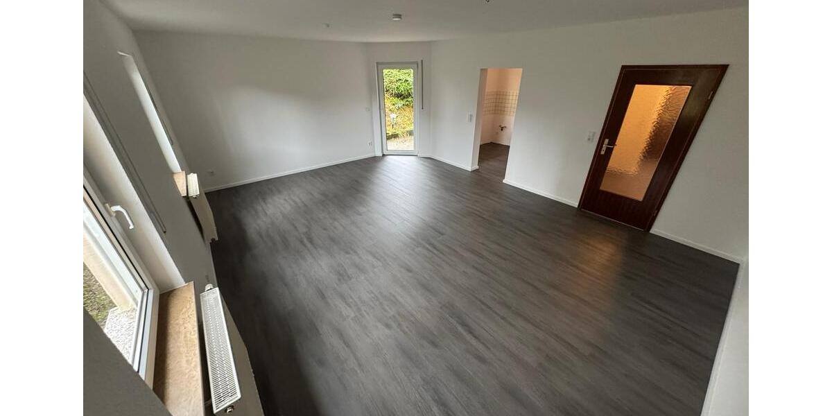 Erdgeschoßwohnung Eppelborn - 3 Zimmer, 84 m&sup2;, 750&euro; | Angebot:25431682