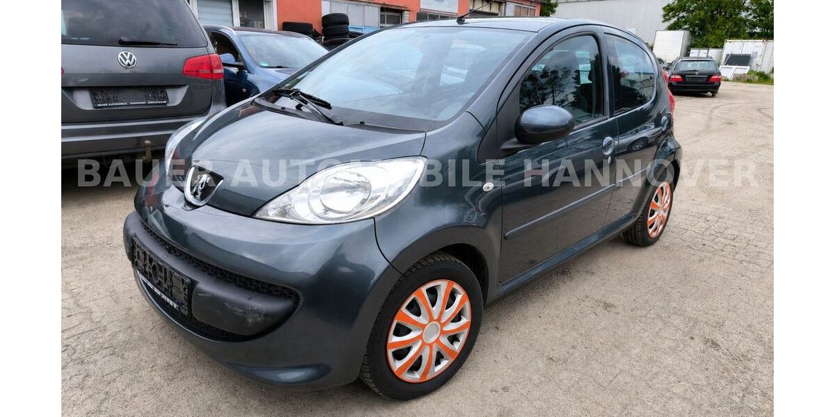 Peugeot 107 128.139 km 2.799 &euro; Hannover 30419