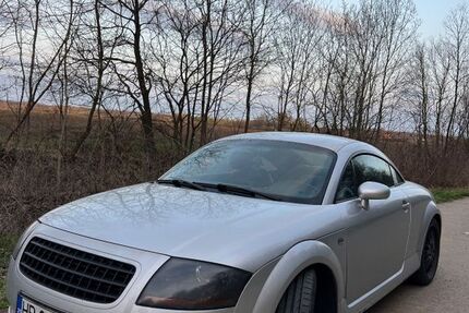 Audi TT 388.000 km 4.500 &euro; Seligenstädt 63500