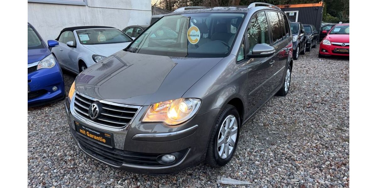 VW Touran 124.000 km 9.900 &euro; Hamburg 22045