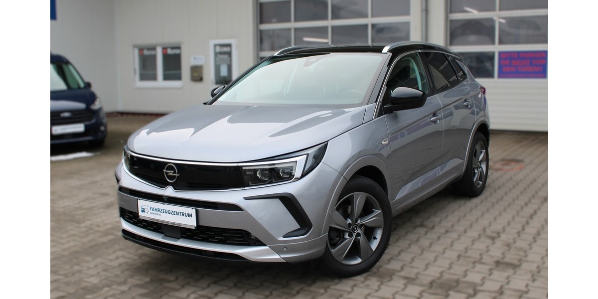Opel Grandland ULTIMATE 1.HD/SHZ/SPURHA./TOTWINK./ACC 64.112 km 19.990 &euro; Sandkrug 26209