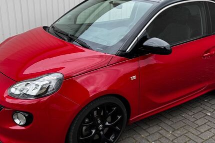Opel Adam 64.719 km 8.999 &euro; Halle 06110