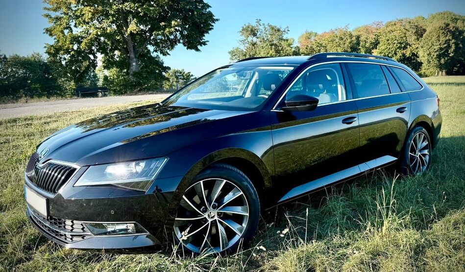 Skoda Superb 93.650 km 14.500 € Höxter 37671