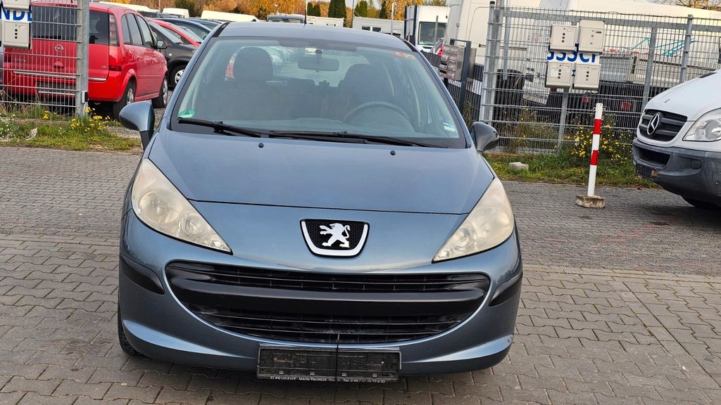 Peugeot 207 154.000 km 2.399 € Dietzenbach 63128