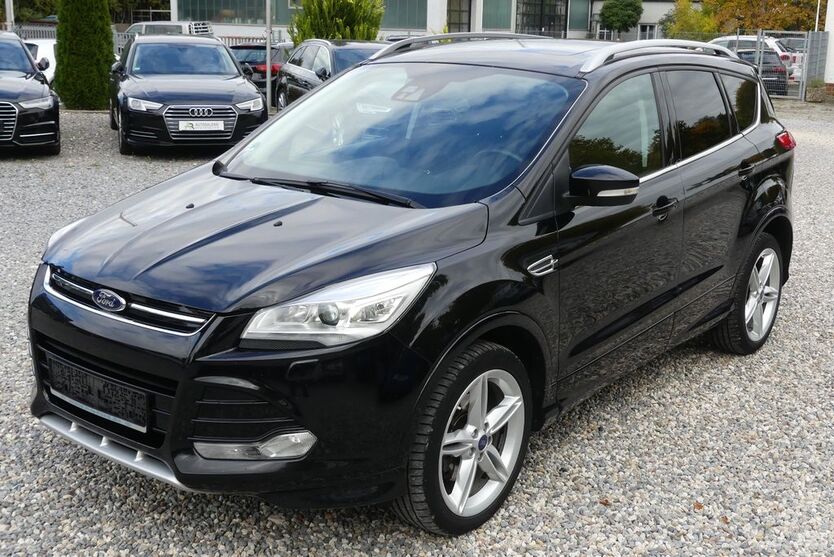 Ford Kuga 217.561 km 8.950 € Regensburg 93059
