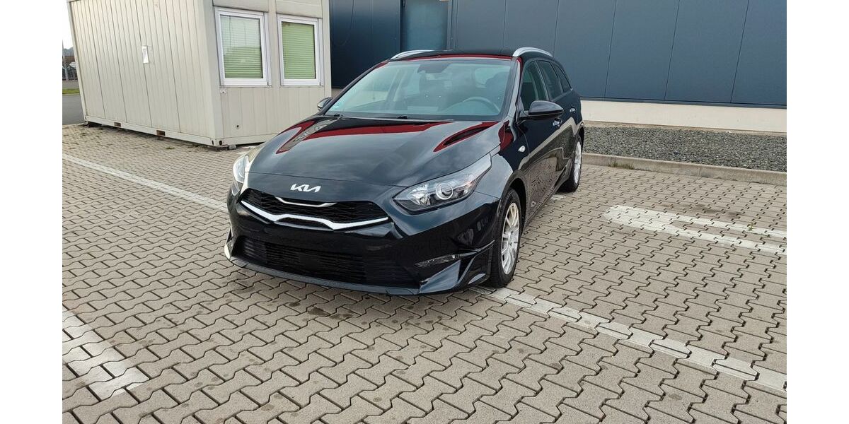 Kia ceed Sportswagon 44.100 km 18.500 &euro; Mengerskirchen 35794