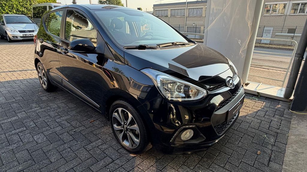 Hyundai i10 115.000 km 6.790 &euro; Remagen 53424