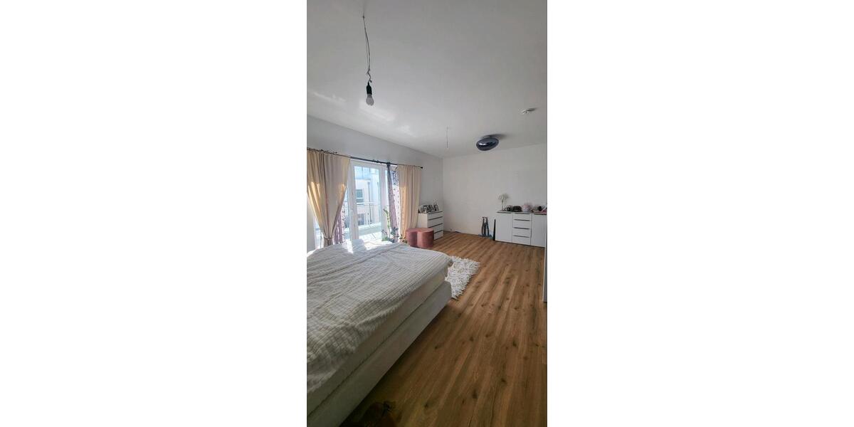 Etagenwohnung Potsdam - 4 Zimmer, 107 m&sup2;, 2.190&euro; | Angebot:26691559