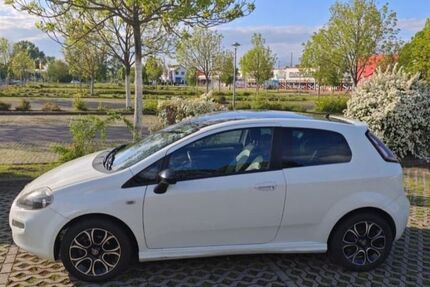 Fiat Punto 174.248 km 3.299 &euro; Berlin 16341