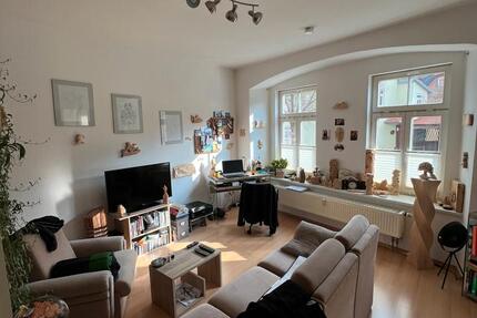 Gemütliche, helle 2-Raum Altbau Wohnung im Stadtkern, 38m²