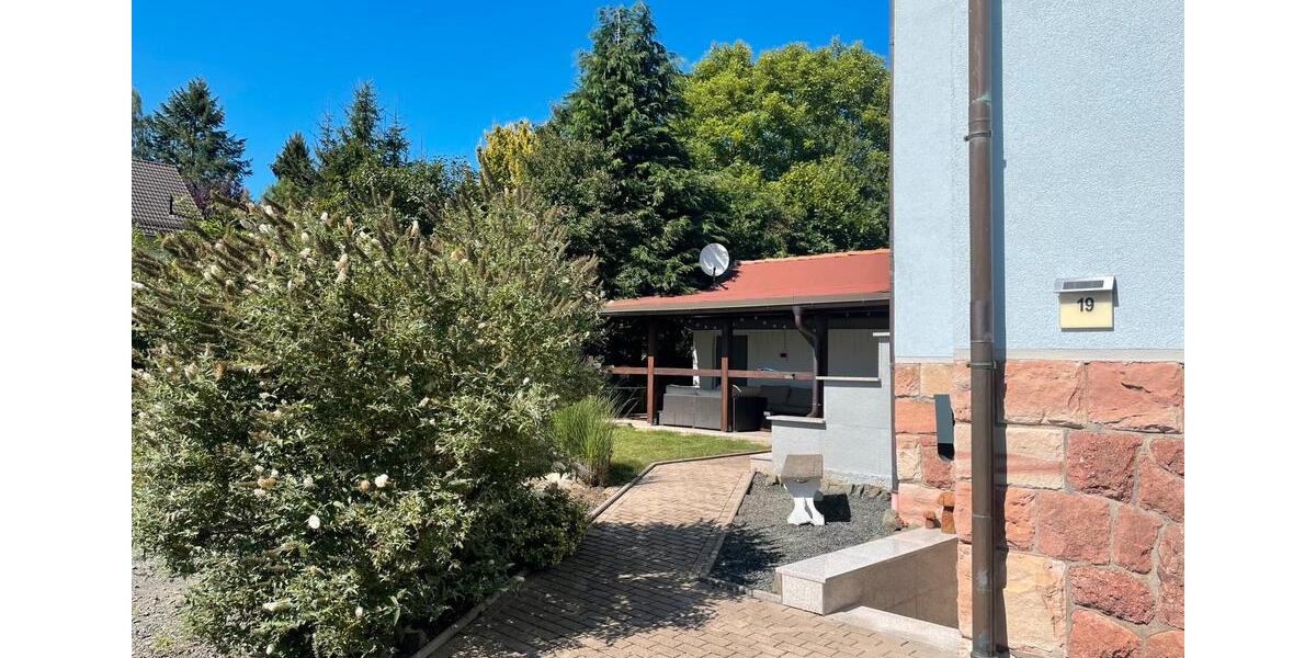 Einfamilienhaus Schmalkalden - 9 Zimmer, 170 m&sup2;, 350.000&euro; | Angebot:25452997