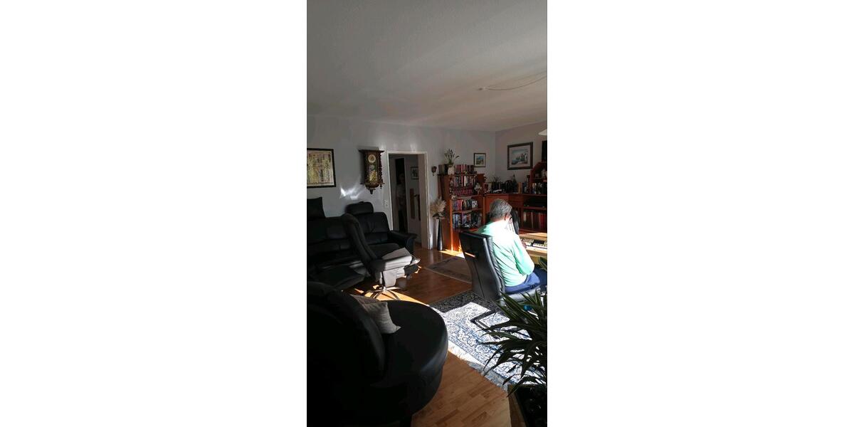 Etagenwohnung Detmold - 2 Zimmer, 106 m&sup2;, 230.000&euro; | Angebot:26122124