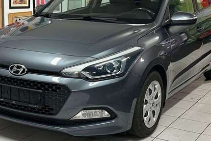 Hyundai i20 97.894 km 10.500 € Mayen 56727