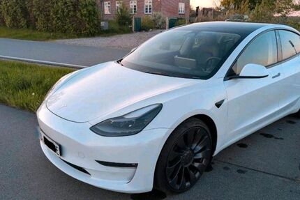 Tesla Model 3 145.500 km 25.300 &euro; Thumby 24351