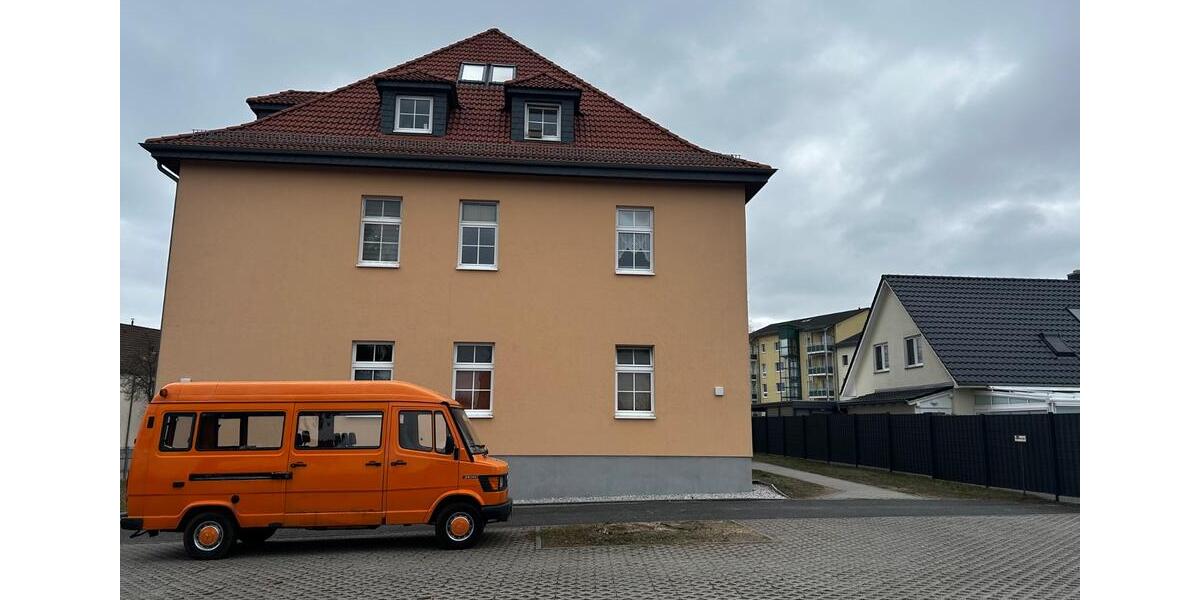 Dachgeschoßwohnung Eisenhüttenstadt - 1 Zimmer, 26 m&sup2;, 350&euro; | Angebot:26403890