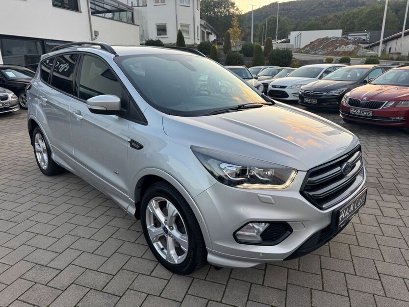 Ford Kuga 100.000 km 14.990 € Weilbach 63937