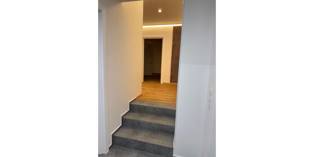 Erdgeschoßwohnung Kall - 2 Zimmer, 80 m&sup2;, 900&euro; | Angebot:25234505