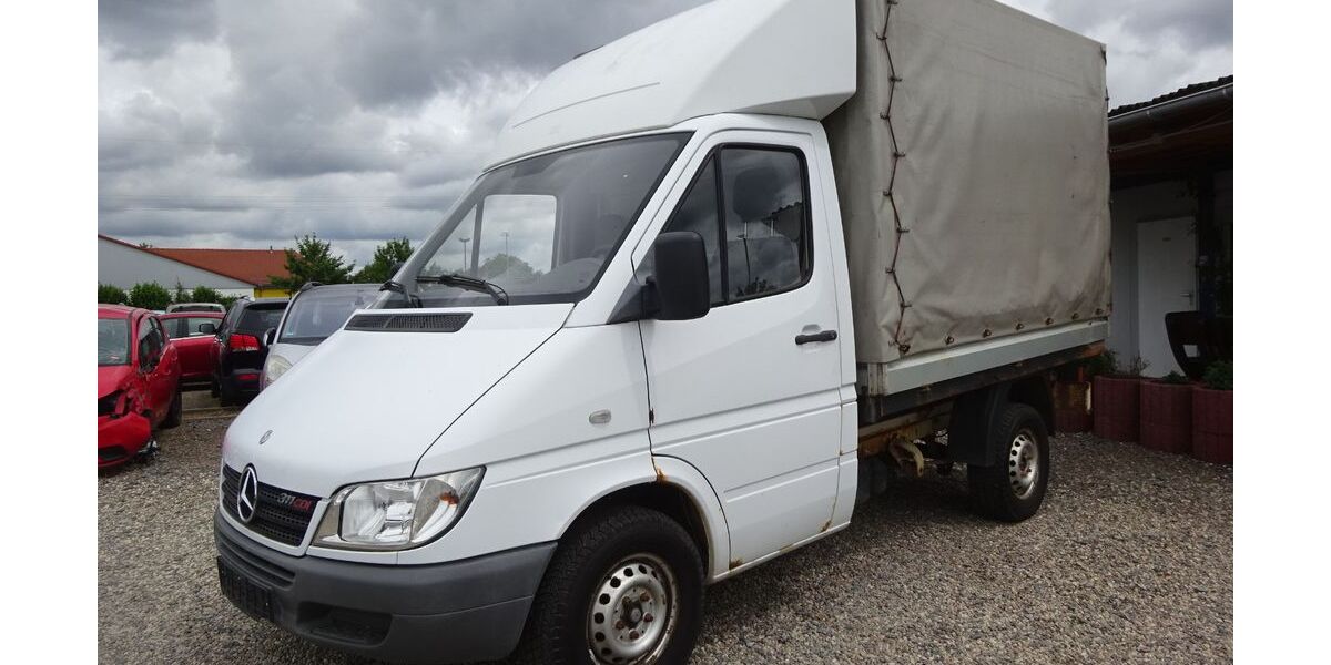 Mercedes-Benz Sprinter 80.945 km 3.689 &euro; Dresden 01219