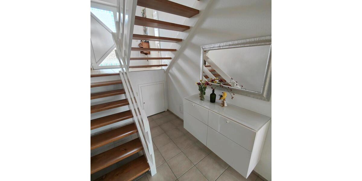 Etagenwohnung Nienburg (Weser) - 4.5 Zimmer, 102 m&sup2;, 349.000&euro; | Angebot:24346370