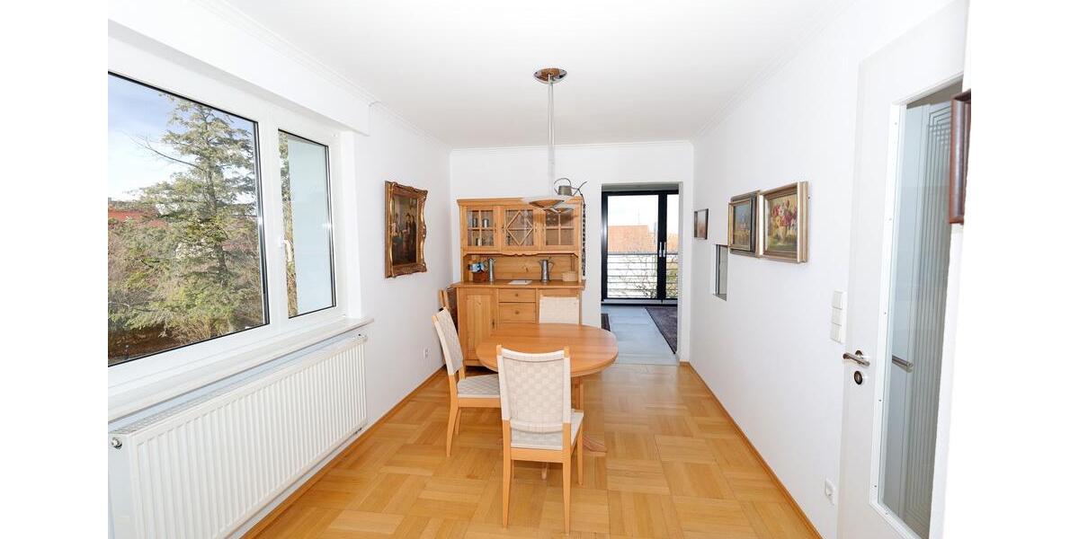 Etagenwohnung Schwieberdingen - 4.5 Zimmer, 110 m&sup2;, 2.000&euro; | Angebot:24678659