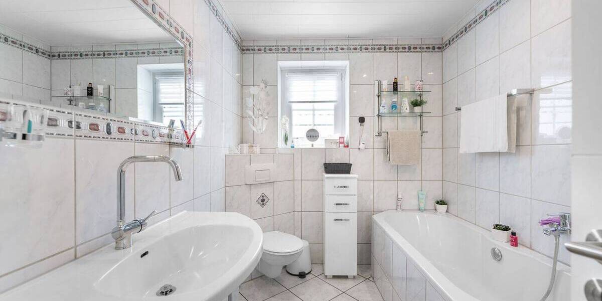 Doppelhaushälfte Königswinter Eudenbach - 6 Zimmer, 192 m&sup2;, 499.000&euro; | Angebot:25938945