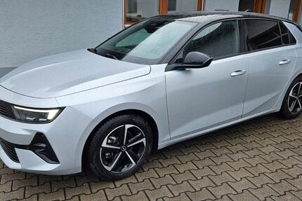 Opel Astra 6.507 km 22.450 &euro; Bad Kötzting 93444