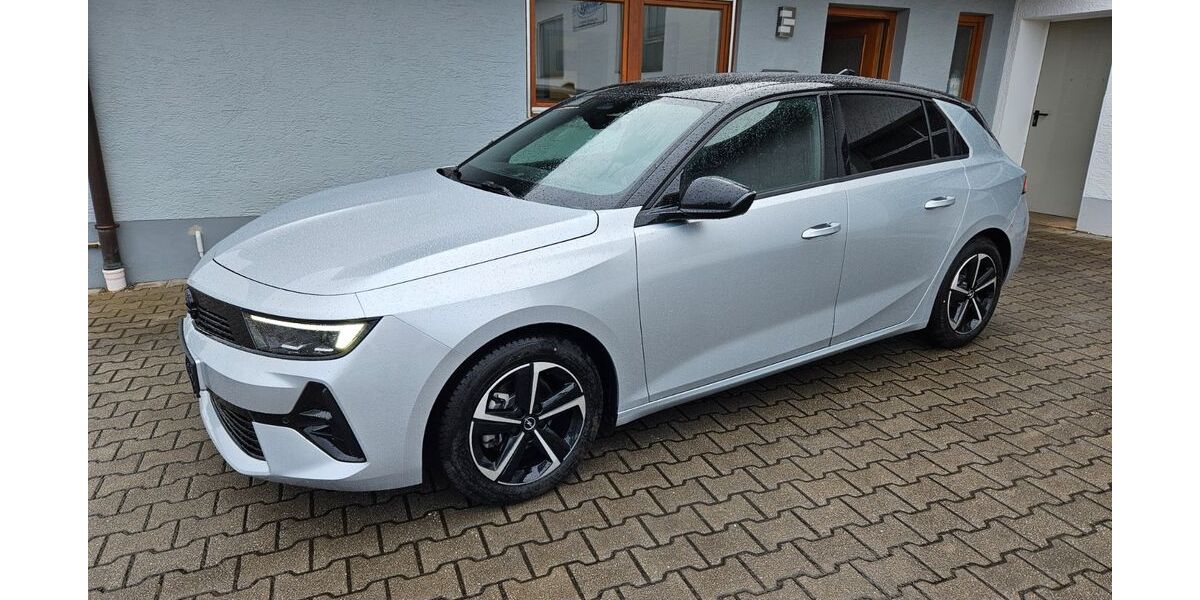 Opel Astra 6.507 km 22.450 &euro; Bad Kötzting 93444