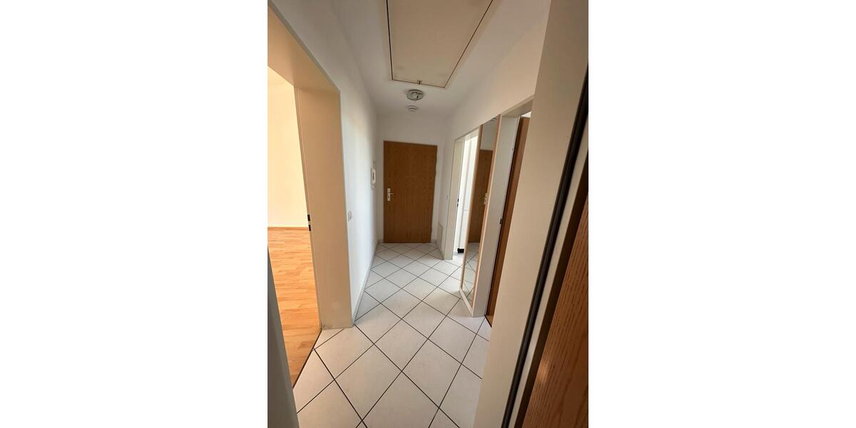 Dachgeschoßwohnung Bad Schussenried - 1 Zimmer, 55 m&sup2;, 850&euro; | Angebot:26380277
