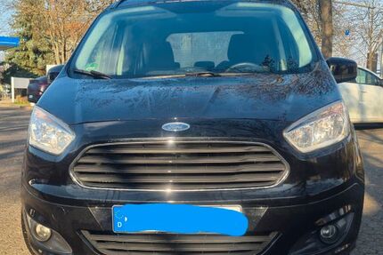 Ford Tourneo Courier 153.700 km 4.800 &euro; Chemnitz 09122