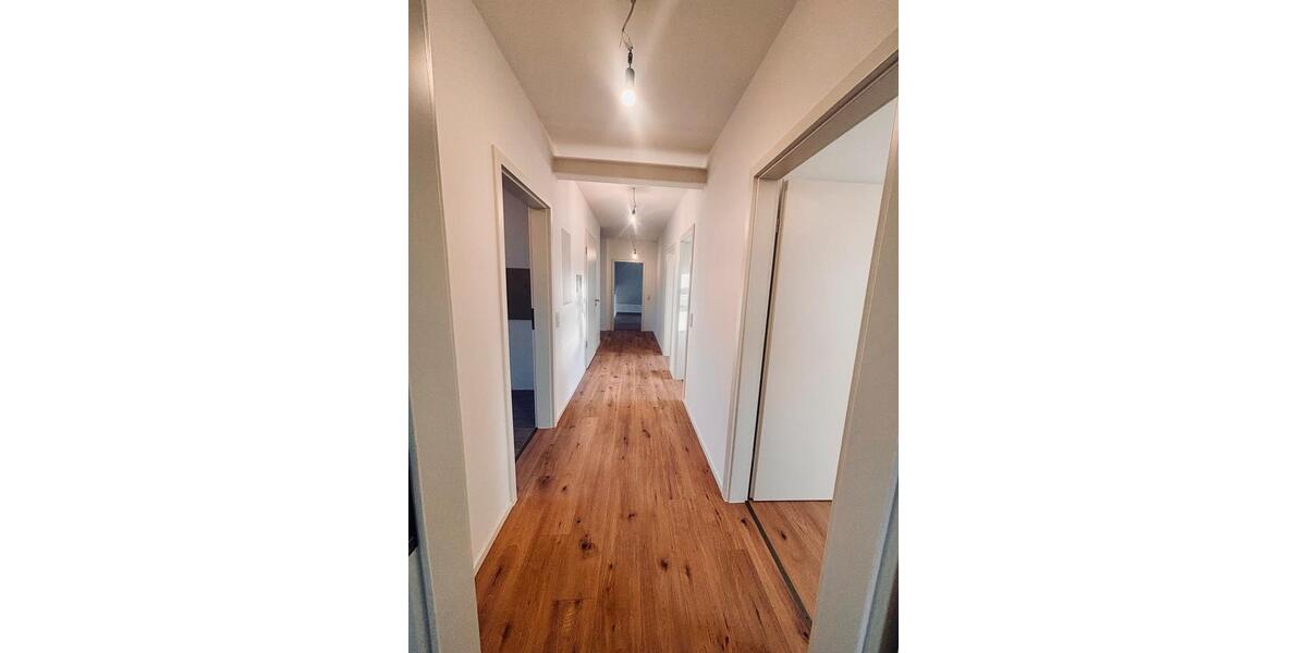 Dachgeschoßwohnung Dresden Cotta - 5 Zimmer, 115 m&sup2;, 1.400&euro; | Angebot:27565194