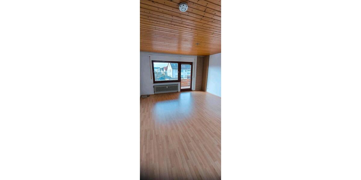 Etagenwohnung Welzheim - 3 Zimmer, 91 m&sup2;, 279.000&euro; | Angebot:26313797