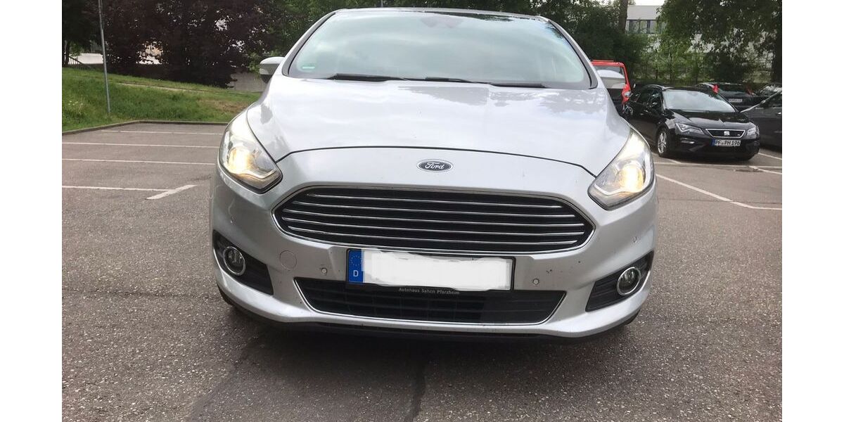 Ford S-Max 203.000 km 6.700 &euro; Pforzheim 75172