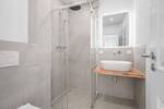 Erstbezug nach Vollsanierung: Moderne 2-Zimmer-Wohnung mit Loggia und Aufzug