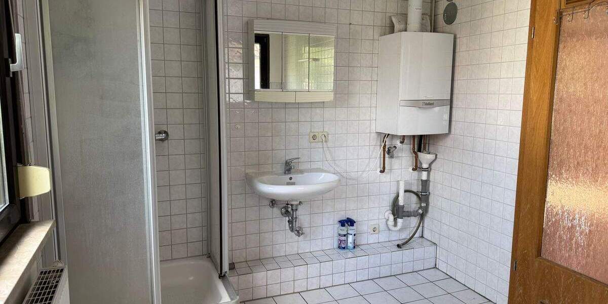 ++ freistehendes Haus mit Anbau und Garten im ruhigen Umfeld ++ 7 zimmer