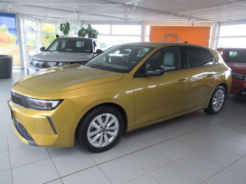 Opel Astra 26.260 km 22.600 € Ebersbach 02730