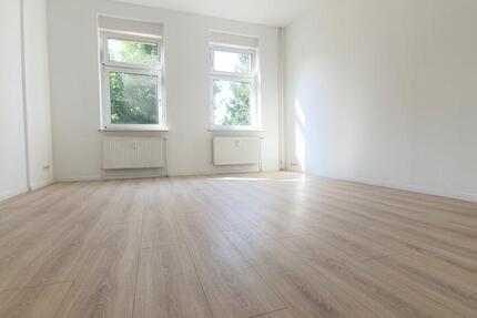 Velten: 2-Zimmer Wohnung mit Tageslichtbad, Stellplatz & Wallbox 2 zimmer