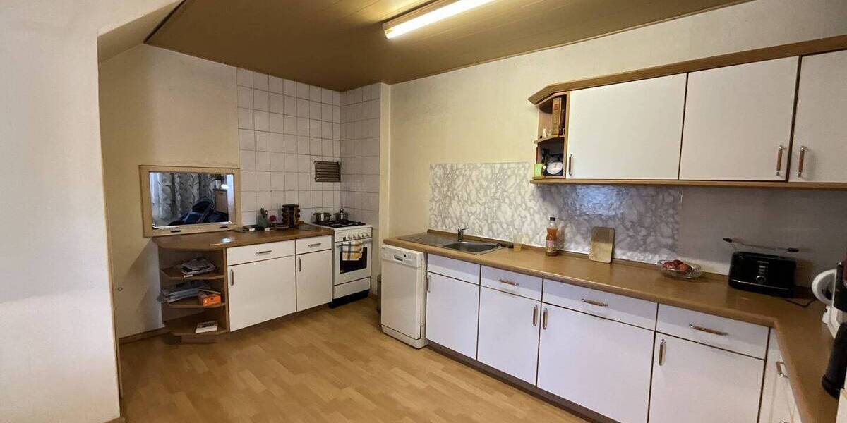 Doppelhaushälfte Neuhausen Laubsdorf - 6 Zimmer, 184 m&sup2;, 110.850&euro; | Angebot:21311064