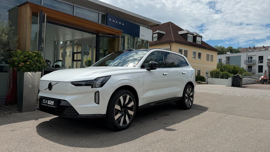 Volvo EX90 5.994 km 73.500 &euro; Pfaffenhofen 85276