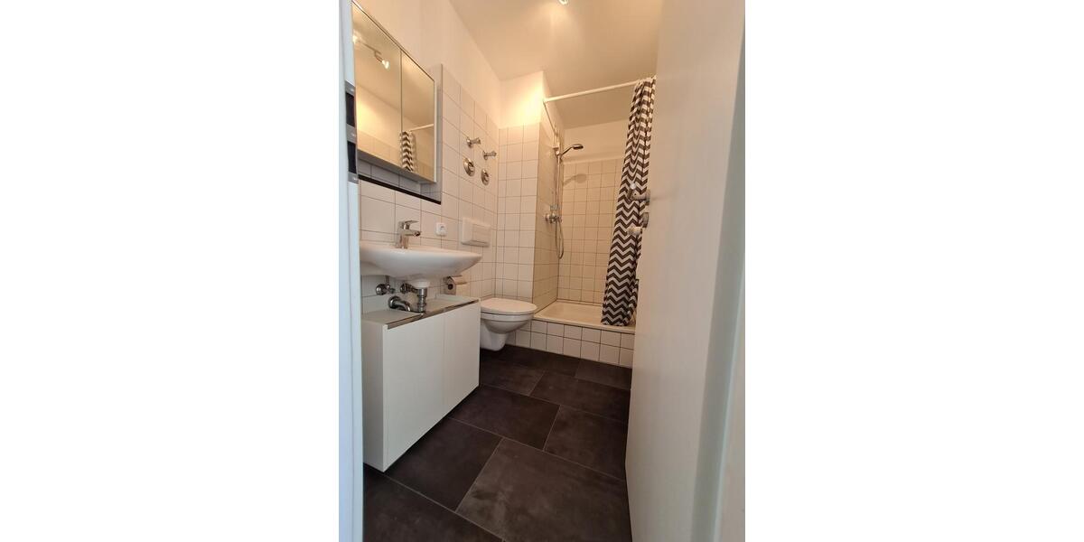 Etagenwohnung Pfullingen - 1 Zimmer, 29 m&sup2;, 160.000&euro; | Angebot:27261673
