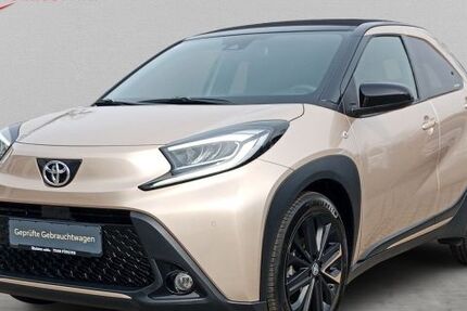 Toyota Aygo (X) 18.278 km 15.990 &euro; Pirna 01796