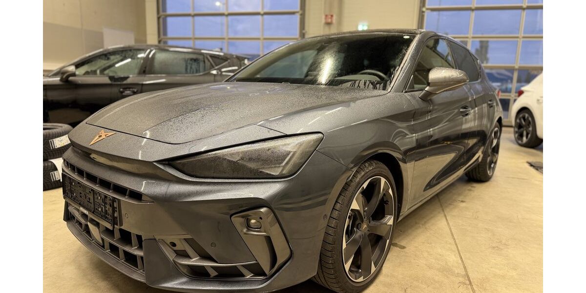 Cupra Leon 16.604 km 28.400 &euro; Memmingen 87700