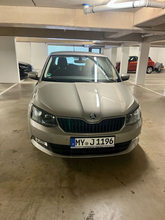 Skoda Fabia 89.000 km 8.800 € Andernach 56626