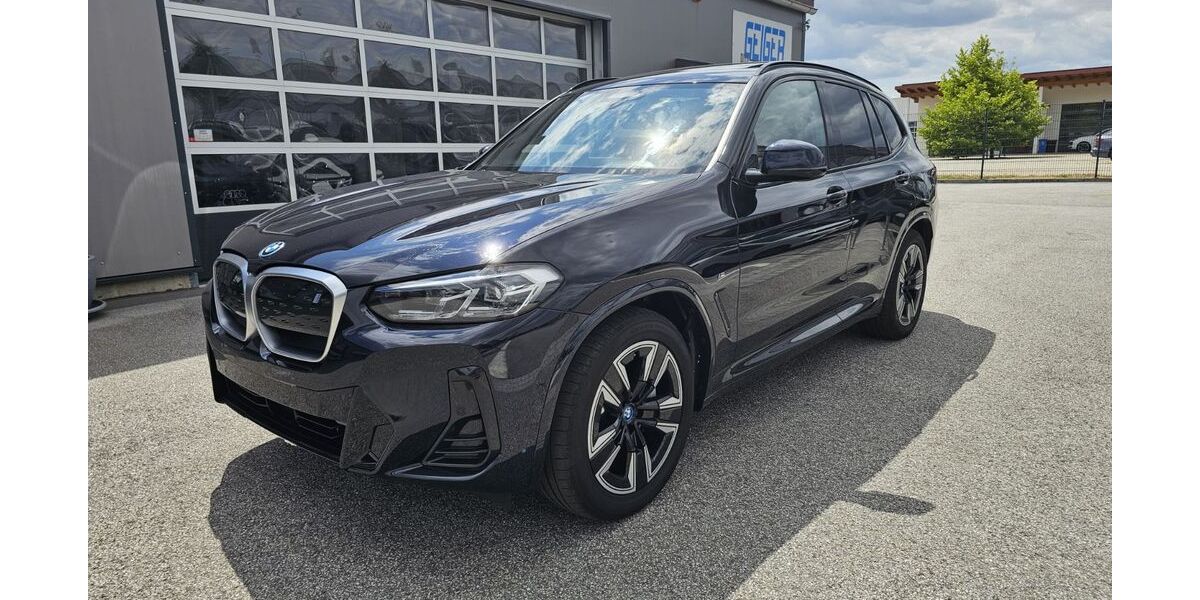 BMW iX3 35.850 km 45.950 &euro; Pilsting 94431
