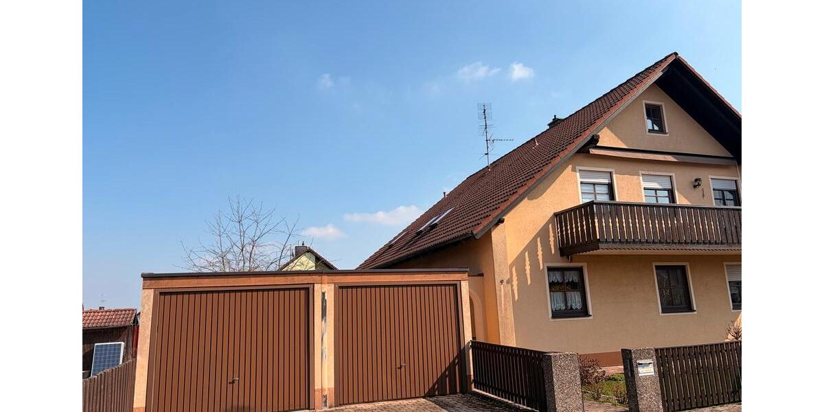 Mehrfamilienhaus, Wohnhaus Markt Erlbach - 8 Zimmer, 200 m&sup2;, 579.000&euro; | Angebot:26992725