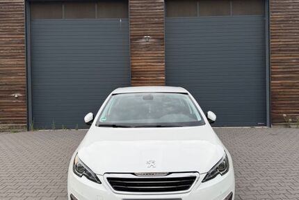 Peugeot 308 88.500 km 6.450 &euro; Rüsselsheim 65428