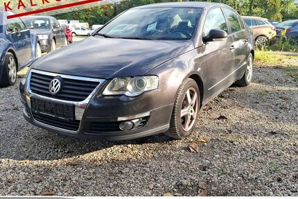 VW Passat 284.382 km 2.285 € Achern 77855