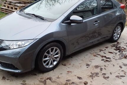 Honda Civic 107.084 km 8.350 &euro; Trollenhagen 17039