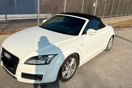 Audi TT 123.000 km 11.500 &euro; Riemerling 85521