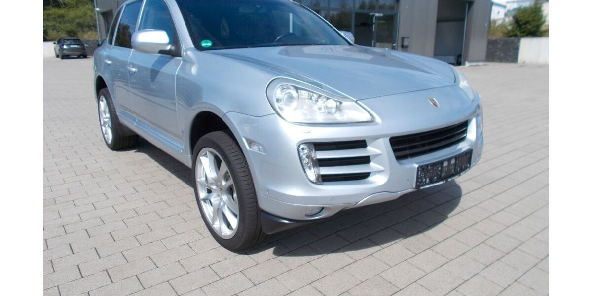 Porsche Cayenne 124.000 km 21.900 &euro; Bad Schwalbach 65307